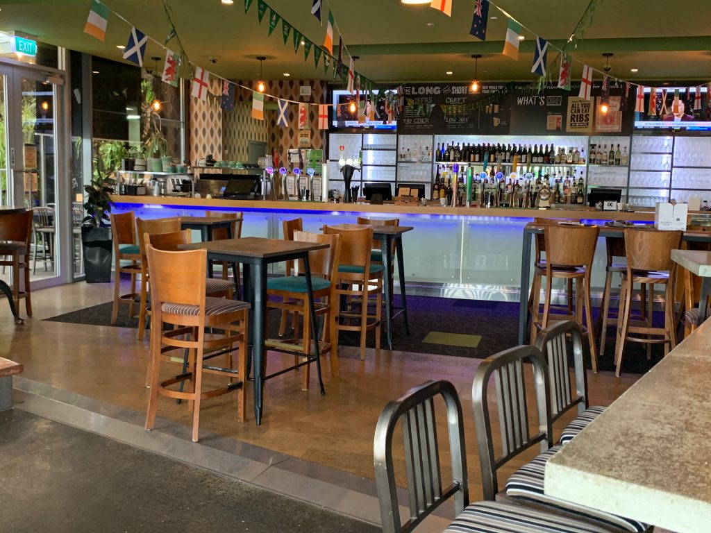 file4 Foundation Bar